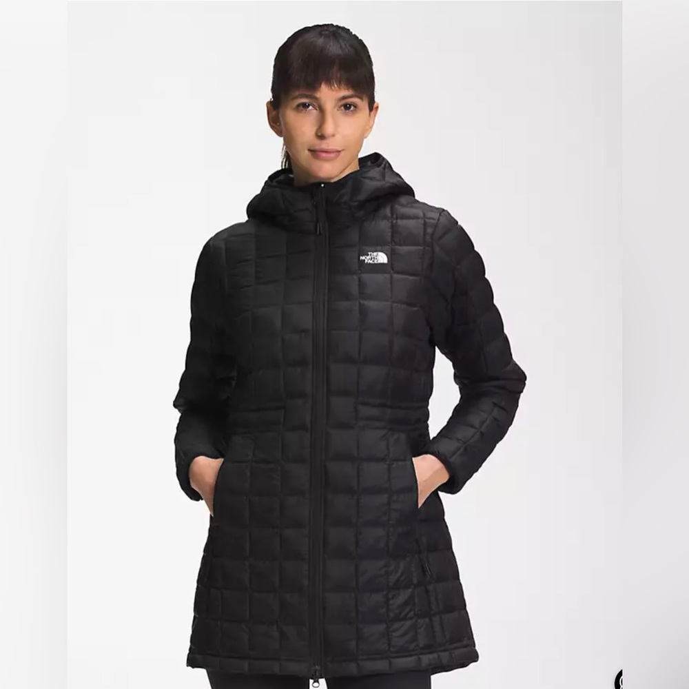 Women’s Size XXL Navy Blue Thermoball Coat